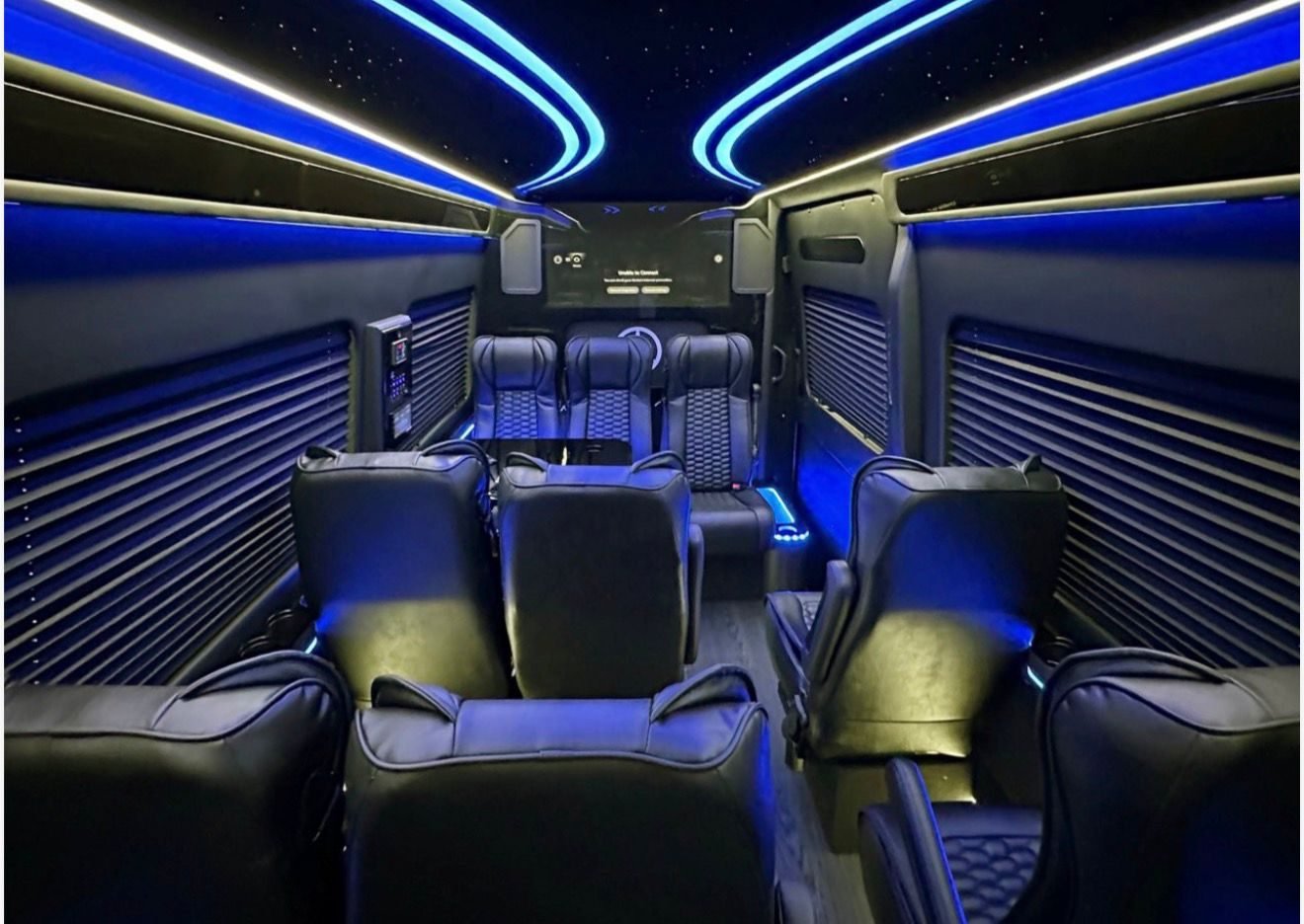Executive 4 Mercedes Sprinter, Los Angeles — cabin detail
