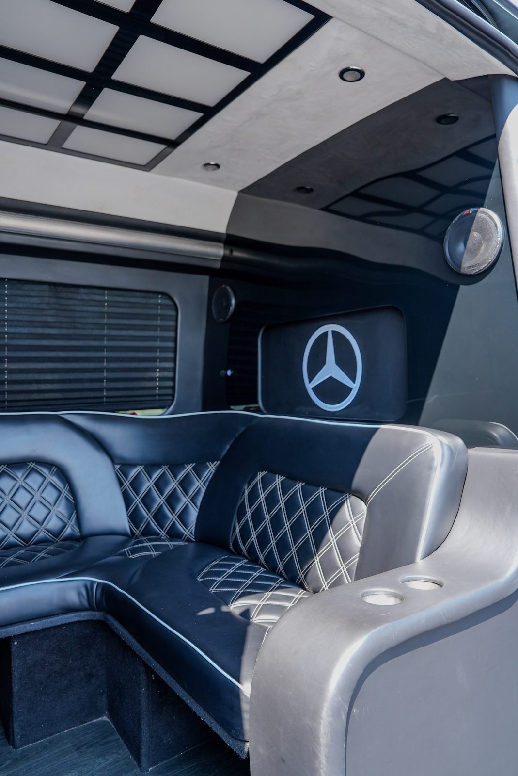 Limo 3 Mercedes Sprinter, Los Angeles — interior daylight front